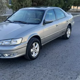 Toyota Camry 1999