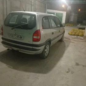 Opel Zafira 2002