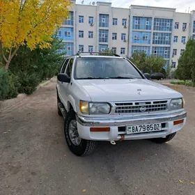 Nissan Pathfinder 1998