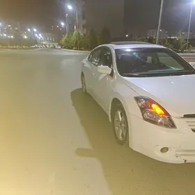 Nissan Altima 2009