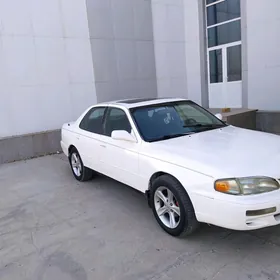 Toyota Camry 1992