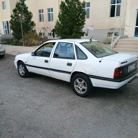 Opel Vectra 1990
