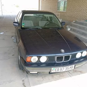BMW 525 1989