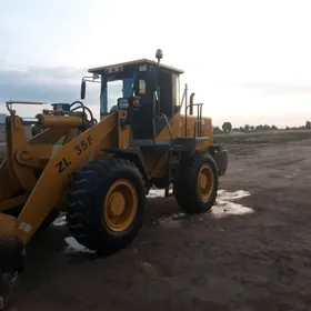 XCMG LW300F 2014