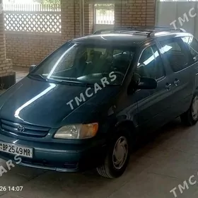 Toyota Sienna 2001