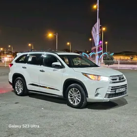 Toyota Highlander 2017