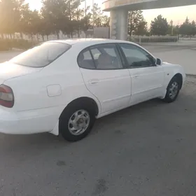 Daewoo Leganza 1998