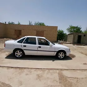 Opel Vectra 1990