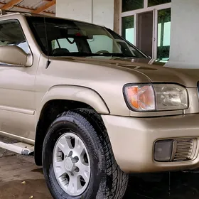 Nissan Pathfinder 2001
