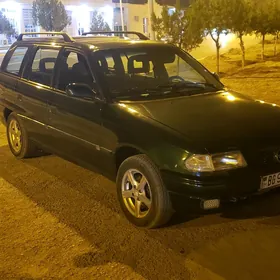 Opel Astra 1996
