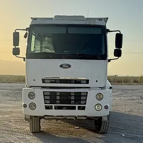 Ford Cargo 3535D 2015