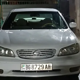 Nissan Maxima 2000