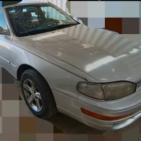 Toyota Camry 1992