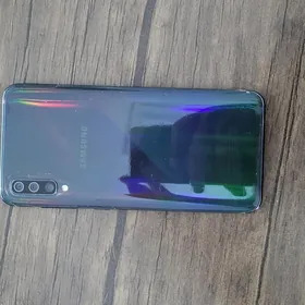 Samsung A50