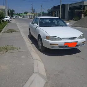 Toyota Camry 1997