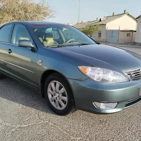 Toyota Camry 2003