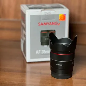 Samyang SONY 35mm F1.8