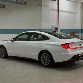 Hyundai Sonata 2021