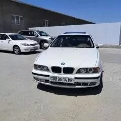 BMW E39 1998