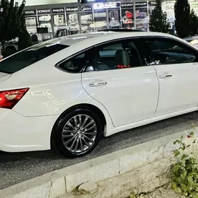 Toyota Avalon 2016