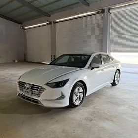 Hyundai Sonata 2020