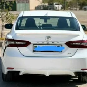 Toyota Camry 2022