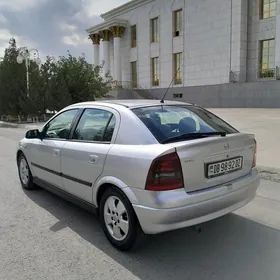 Opel Astra 2002