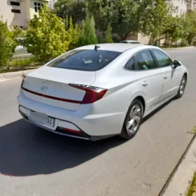 Hyundai Sonata 2021