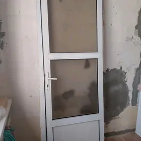 ДВЕРЬ ПЛАСТИКОВАЯ
