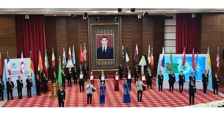 Aşgabatda parahatçylygy we durnukly ösüşi berkitmek üçin halkara hyzmatdaşlygyna bagyşlanan maslahat geçirildi