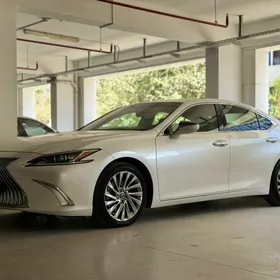 Lexus ES 350 2020