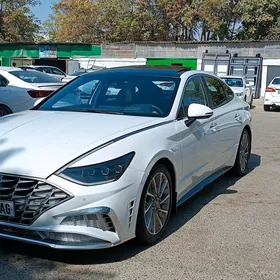 Hyundai Sonata 2021