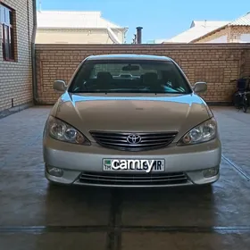 Toyota Camry 2004