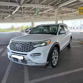 Ford Explorer 2021