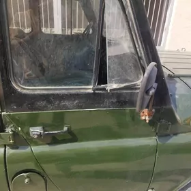 Uaz 69 gapylar