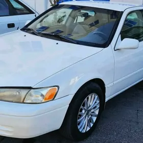 Toyota Camry 1999