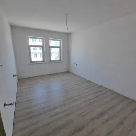 Anew panel 4/3 2 komnat 64m2