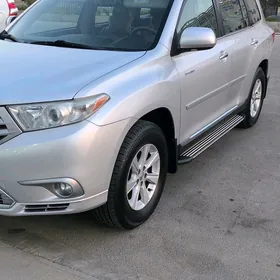 Toyota Highlander 2012