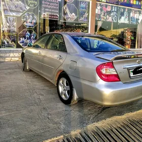Toyota Camry 2003