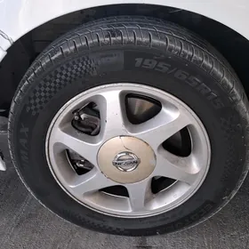 195.65.15 Versa