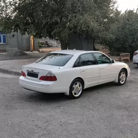 Toyota Avalon 2001