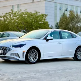 Hyundai Sonata 2021