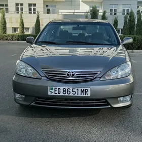 Toyota Camry 2005