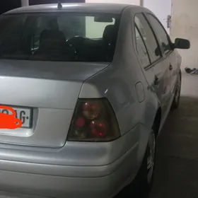 Volkswagen Jetta 2003