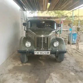 UAZ 469 1990