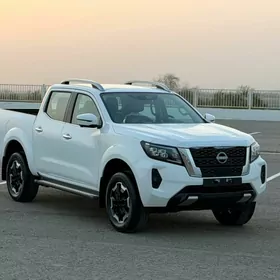 Nissan Navara 2025