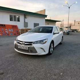 Toyota Camry 2017