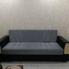 Диван