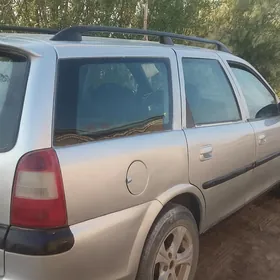 Opel Vectra 1998