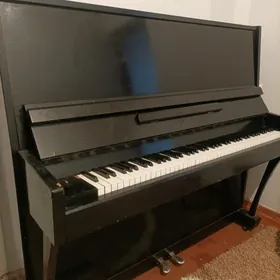 Pianino